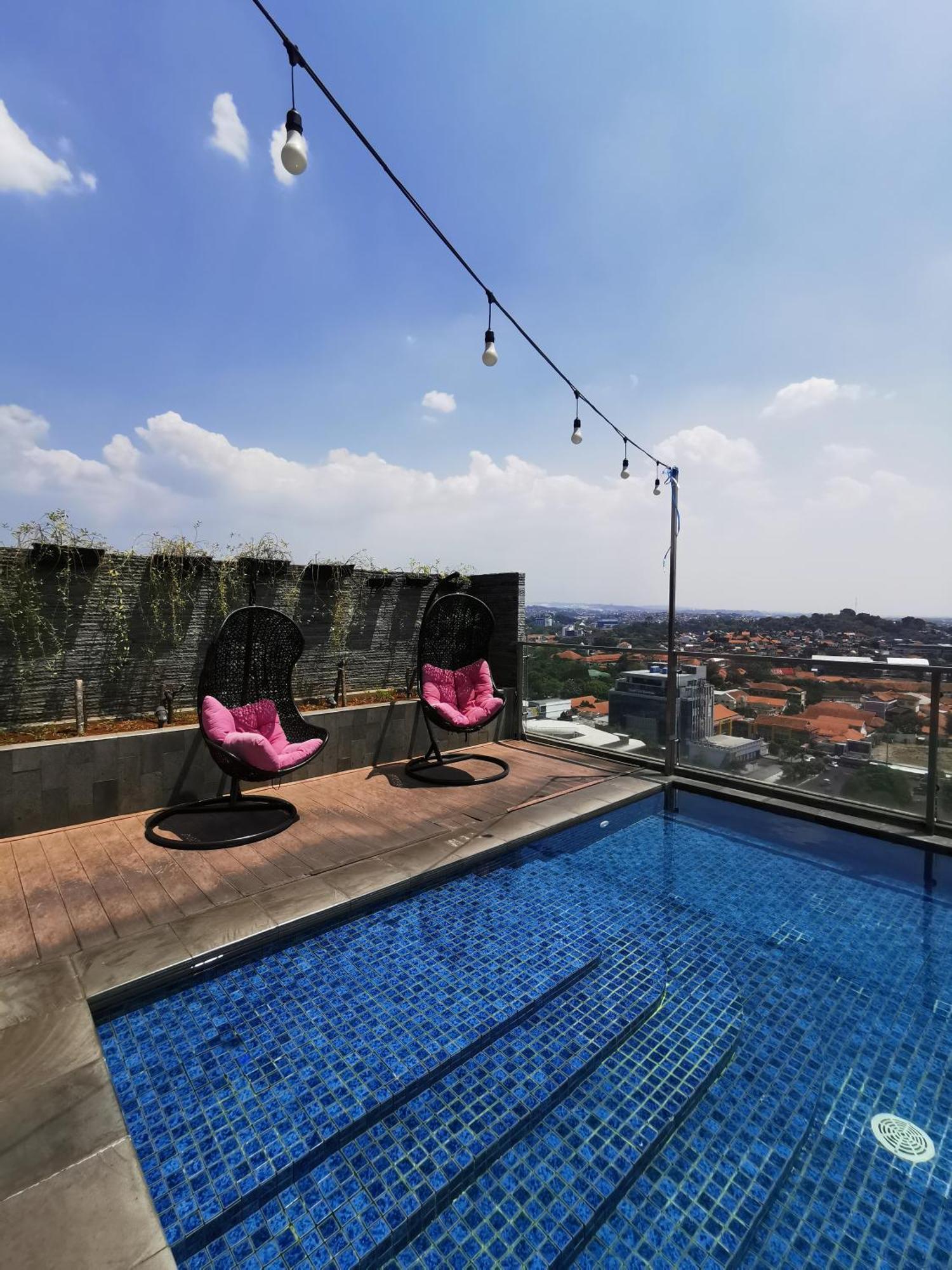 Warhol Residence Semarang Simpang Lima מראה חיצוני תמונה